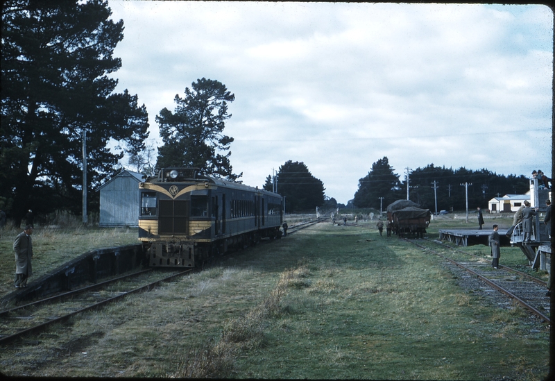 100178: Moorooduc Down MHSRC Special 58 RM and Trailer Photo W M Langford