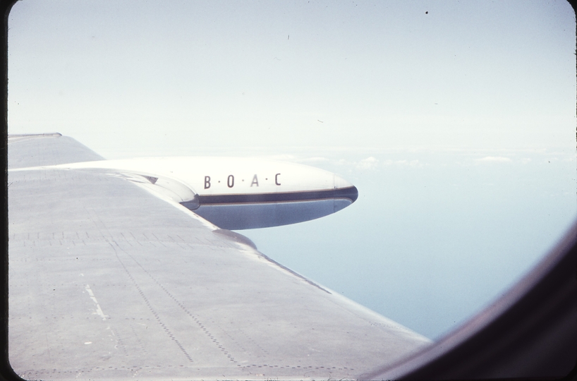 104051: en route Auckland - Sydney BOAC Comet 4