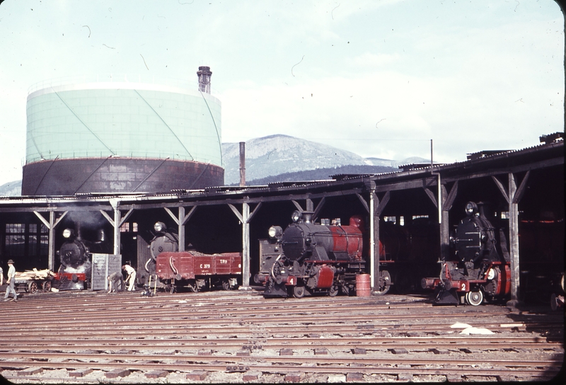 105774: Hobart Locomotive Depot CC 27 Q 12 Q 4 MA 4 MA 2