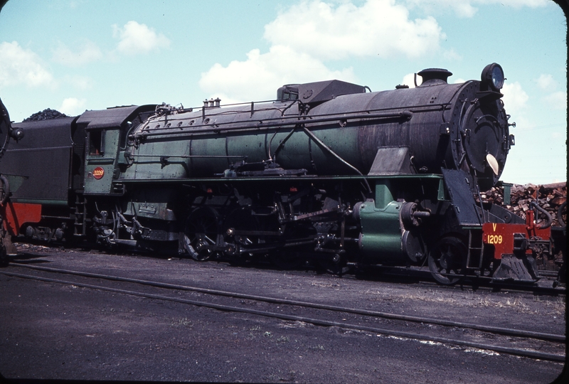 106376: East Perth Locomotive Depot V 1209