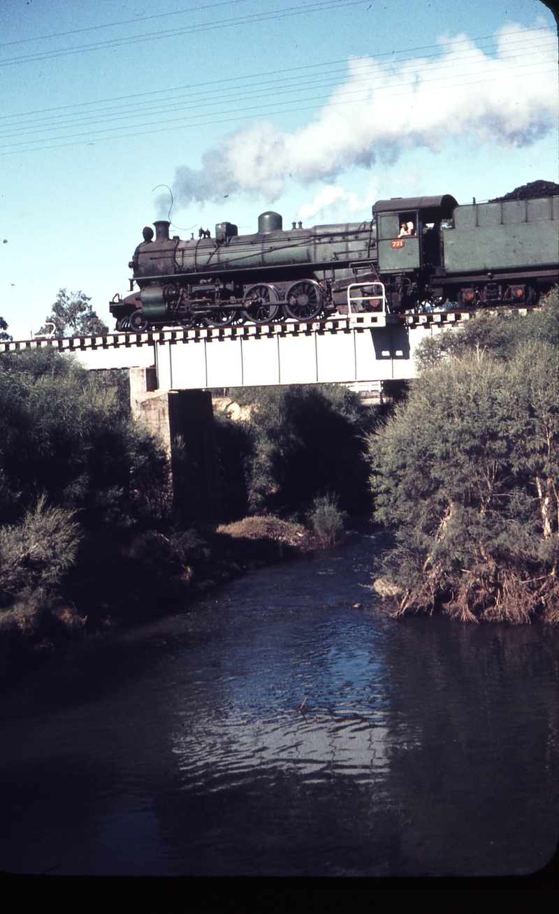 107726: Serpentine River Bridge Up Goods Pmr 731