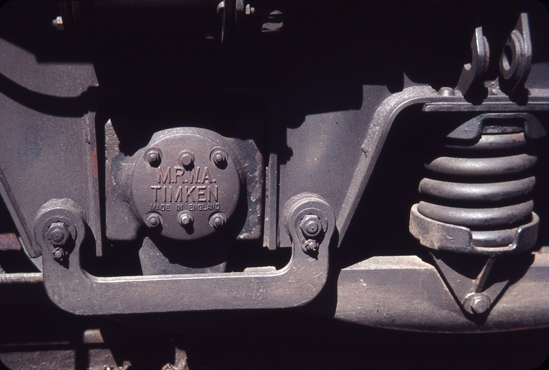 107878: Perth MRWA mark on axle box of F 41