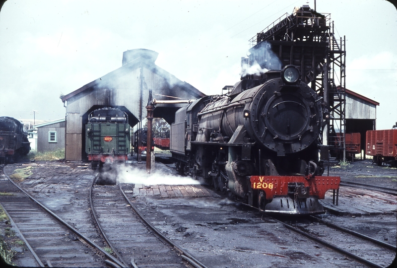 107889: York Locomotive Depot V 1209 V 1208