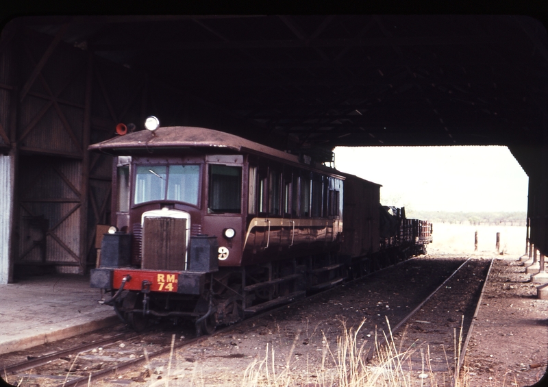 108307: Croydon Stable Rail Motor RMd 74 Looking East