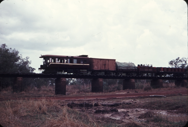 108331: Norman River Bridge Rail Motor from Croydon to Normanton RMd 74