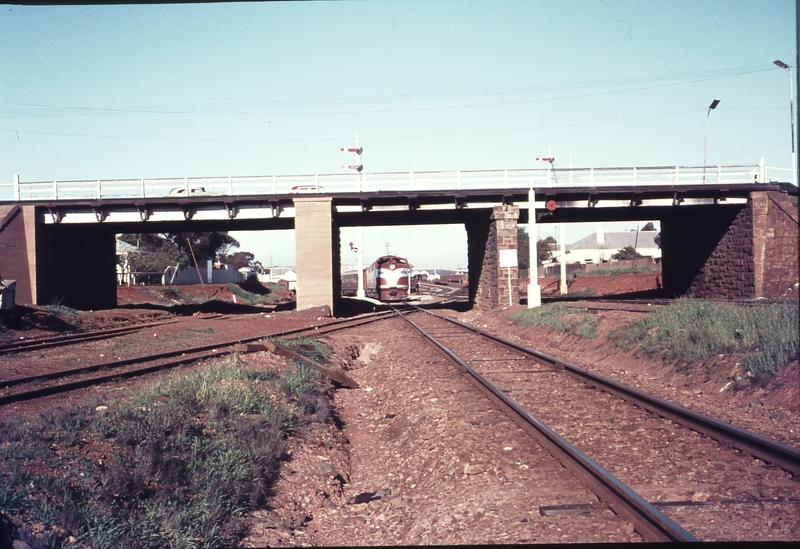 109482: Kalgoorlie Maritana Street Bridge Eastbound Trans Australian Express GM 37. GM 46