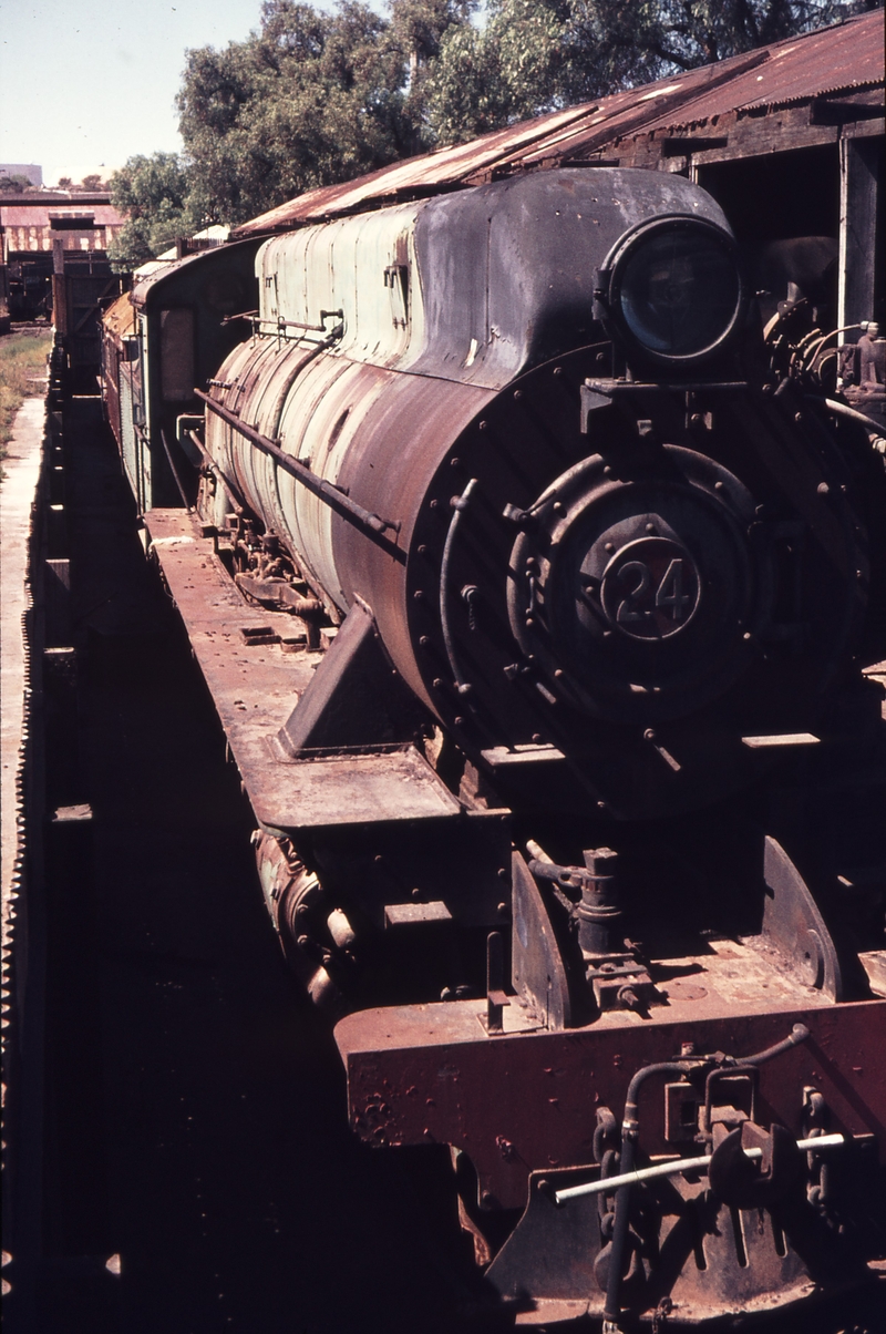 110065: Railwaytown Engine Shed W 24