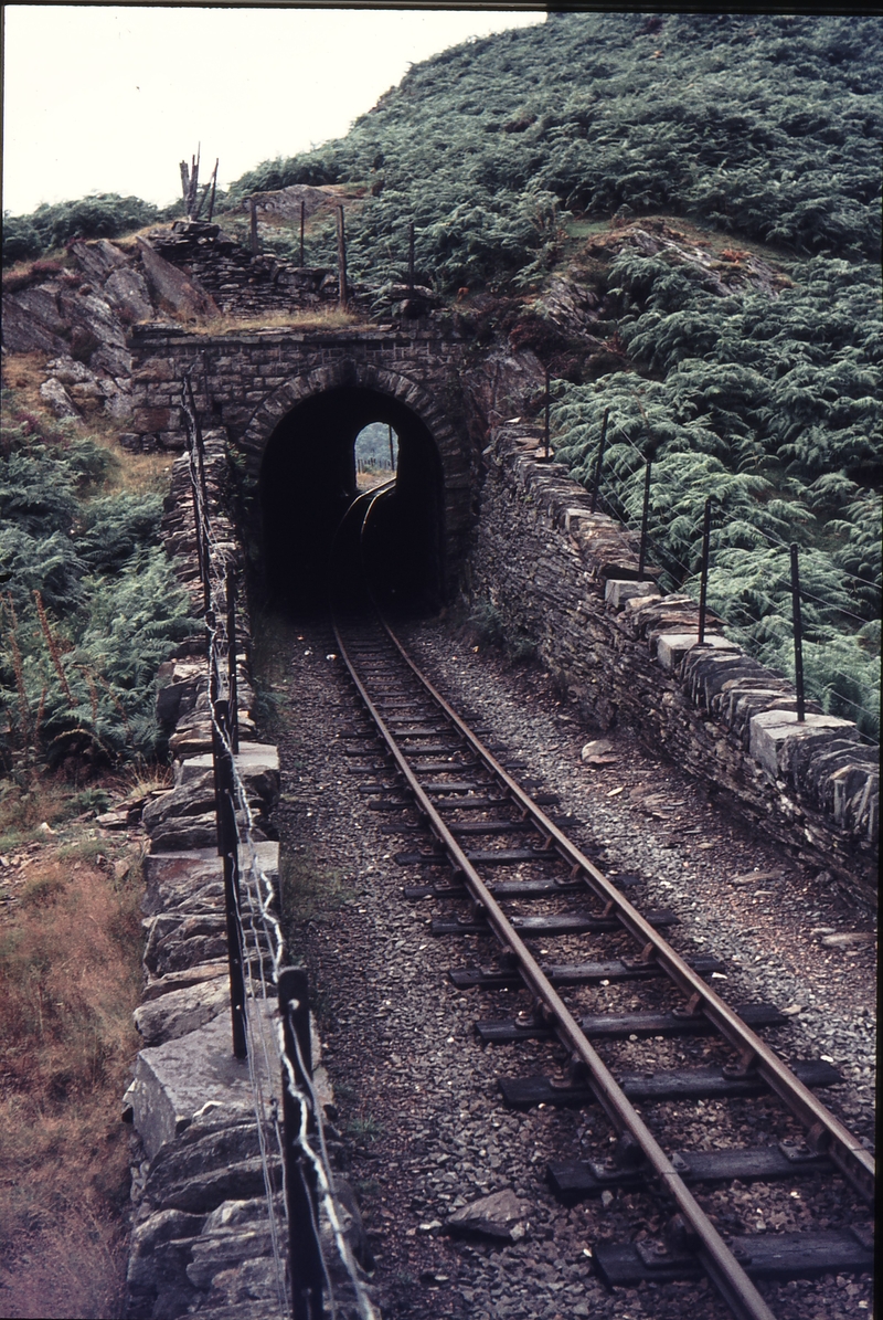 111176: Festiniog Railway Garnedd Tunnel MER Looking towards Portmadoc
