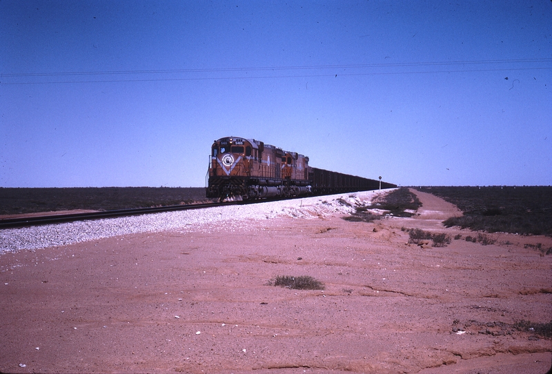 112040: Mount Newman Railway Mile 6.75 Loaded Ore Train 5465 5455