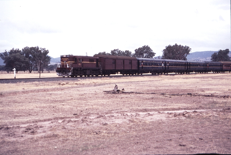 112234: Mile 386 Holbrook Line Up ARE Special 48106