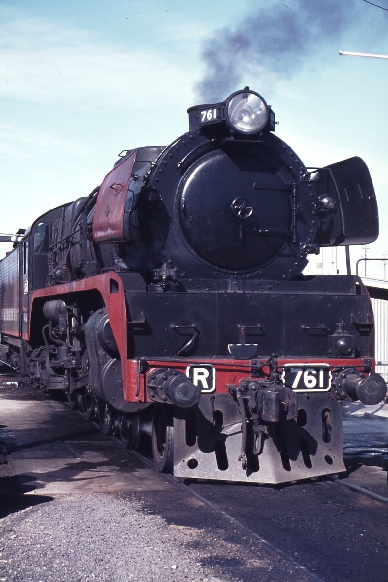 112633: Seymour Locomotive Depot R 761
