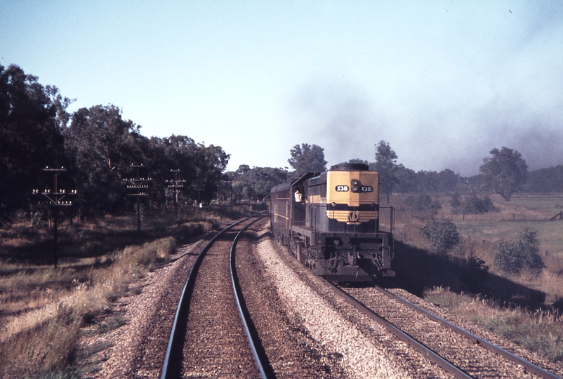 112670: Glenrowan down side On Bank Up Intercapital Daylight X 38 Taken from Up BG Special