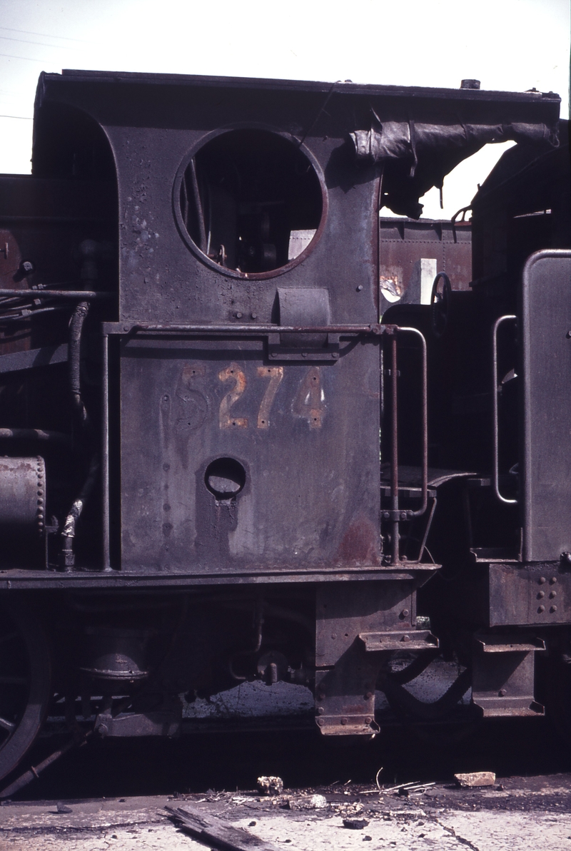 112948: Enfield Locomotive Depot 5274