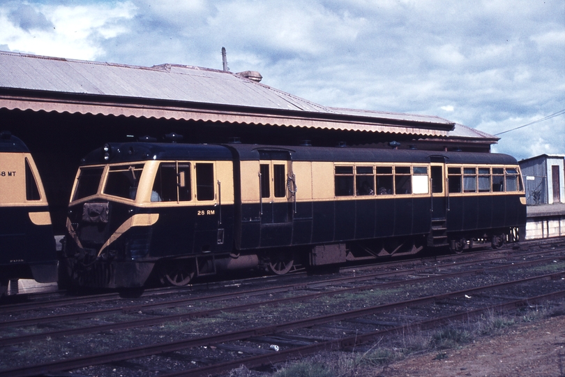 113092: Healesville 11:55am Up Railcar 28 RM