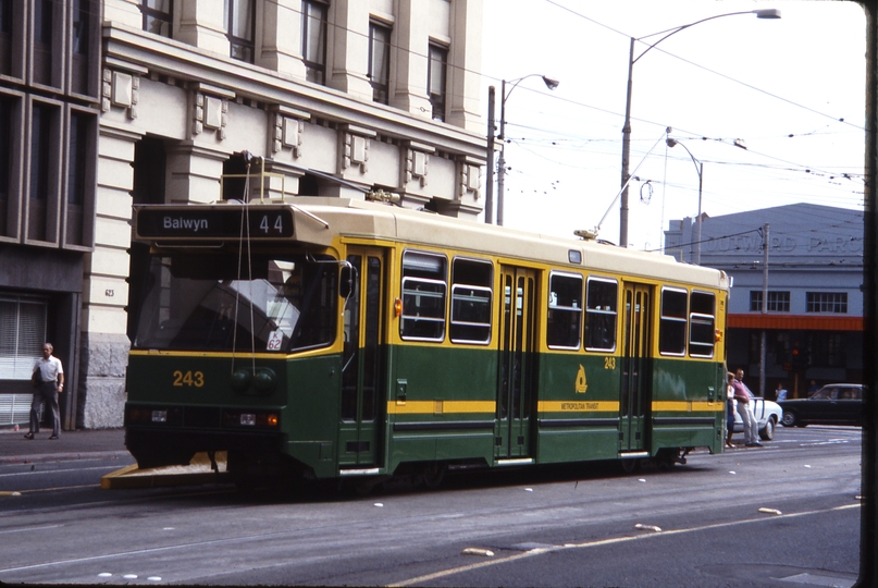 115322: Collins Street at Spencer Street A1 243