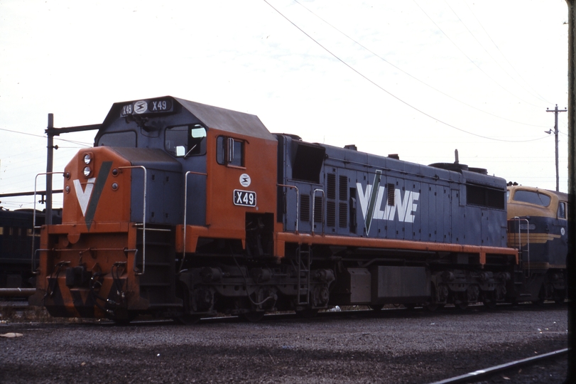 115337: South Dynon Locomotive Depot X 49