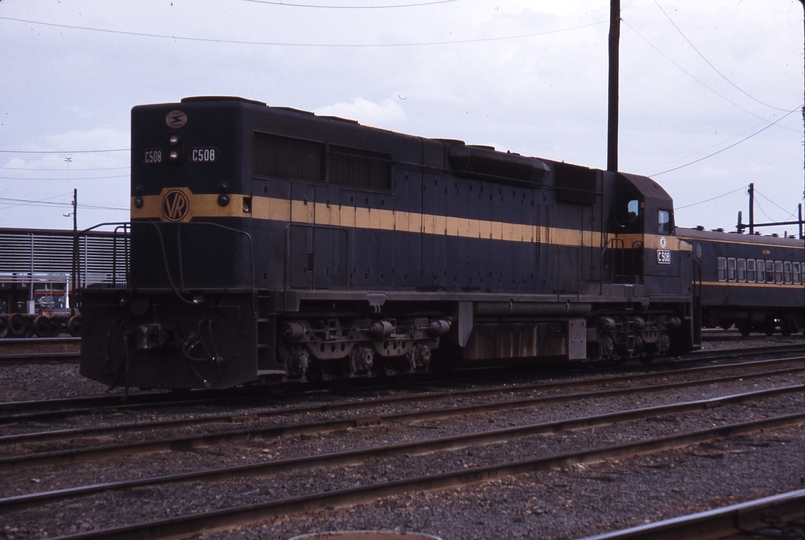 115343: South Dynon Locomotive Depot C 508
