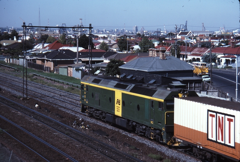 115391: West Footscray Up Freight BL 35