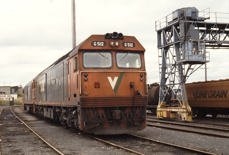 116833: Geelong Locomotive Depot G 531 G 512