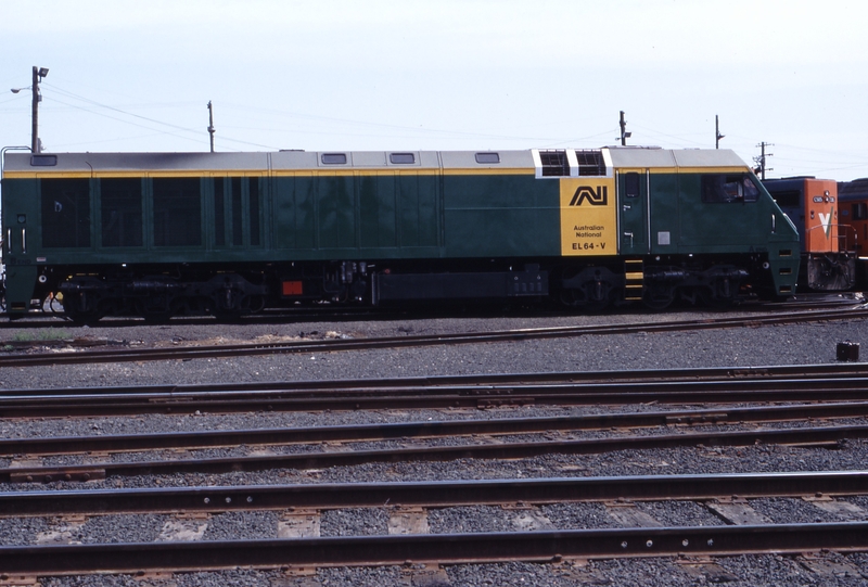 117836: South Dynon Locomotive Depot EL 64