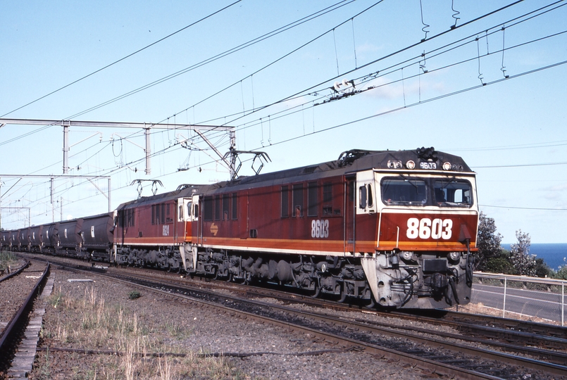 117920: Scarborough Down Coal Train 8603 8624