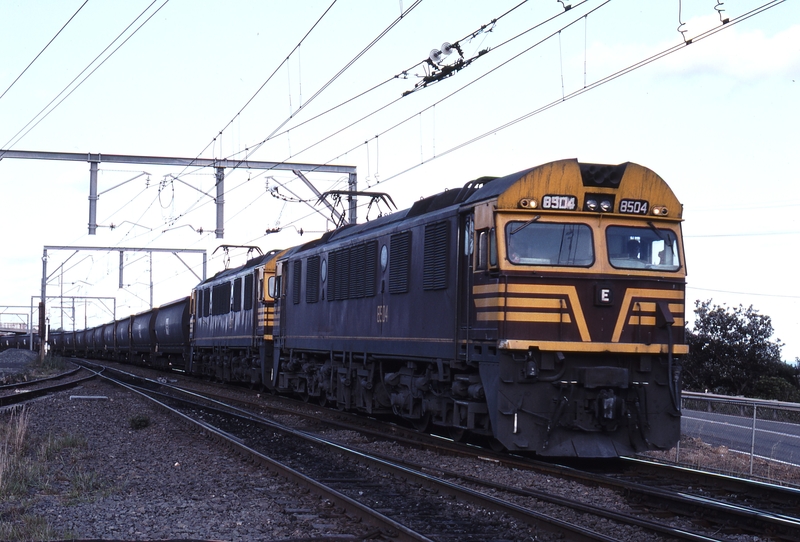 117925: Scarborough Down Coal Train 8504 8507