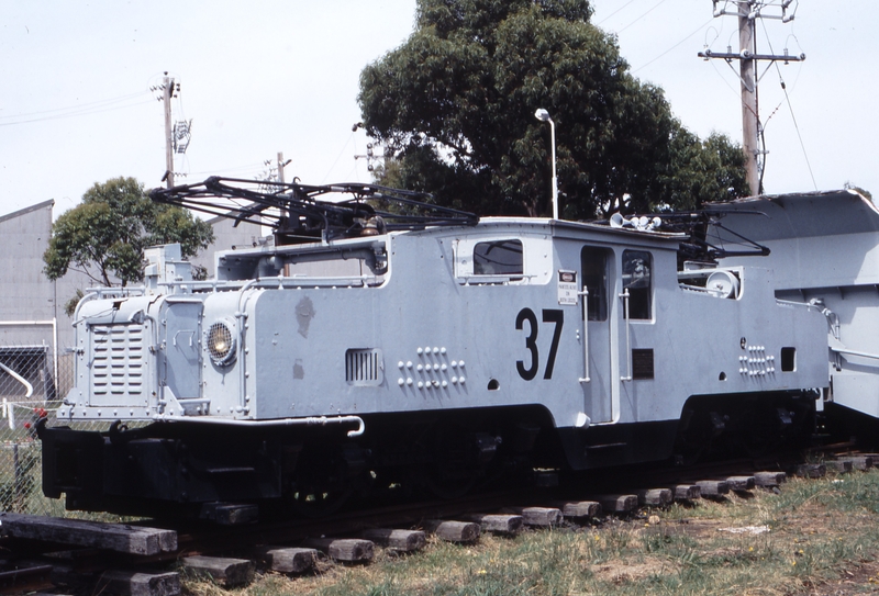 118035: North Williamstown ARHS Museum 900 mm gauge ex SECV No 37