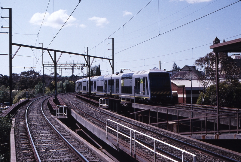 118622: Canterbury Up Suburban 4D Double Deck Train