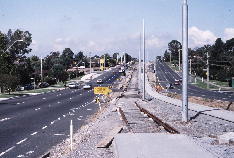 118823: Vermont South Tram Extension at Benwerrin Drive Looking East