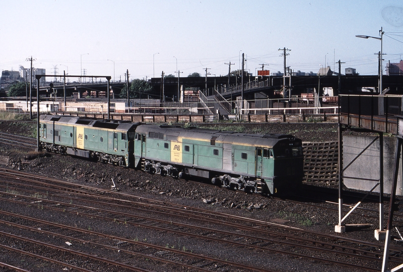 119074: North Melbourne BL26 705 Locomotives for 9143 Freight to Adelaide
