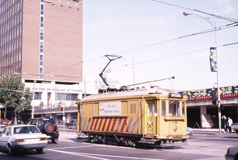 119696: Flinders Street at Swanston Walk Eastbound Work Car 11W