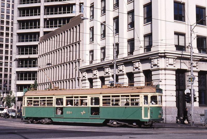 119747: Spencer Street at Collins Street SW6 884 Southbound to South Melbourne-St Kilda Beach