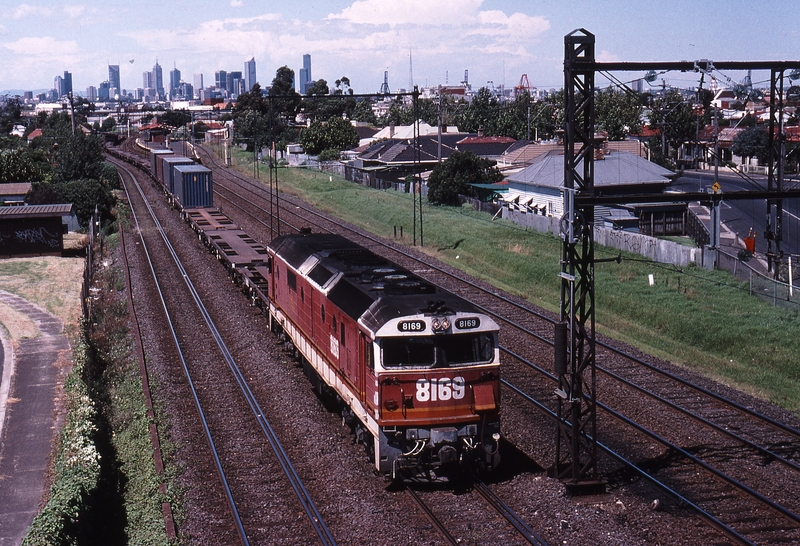 119748: West Footscray Junction 3194 Down Sydney Superfreighter 8169