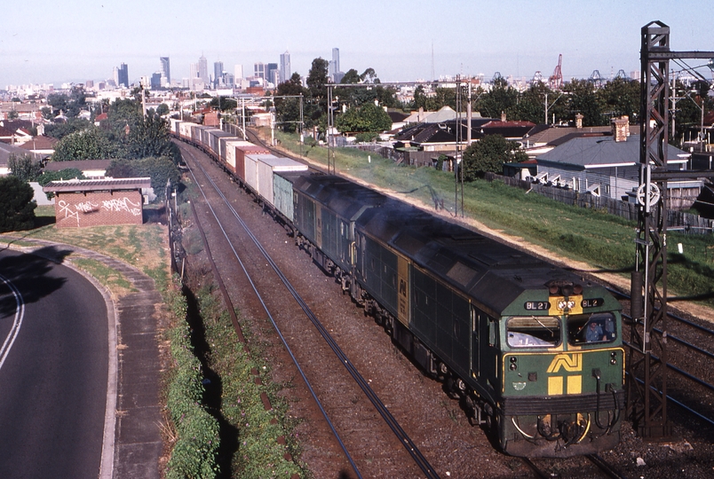 119822: West Footscray Junction 9143 Down Adelaide Contrans Superfreighter BL 27 BL 33