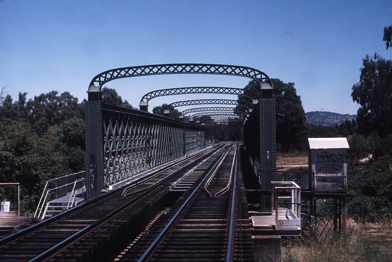 120608: Murray River Bridge Looking South