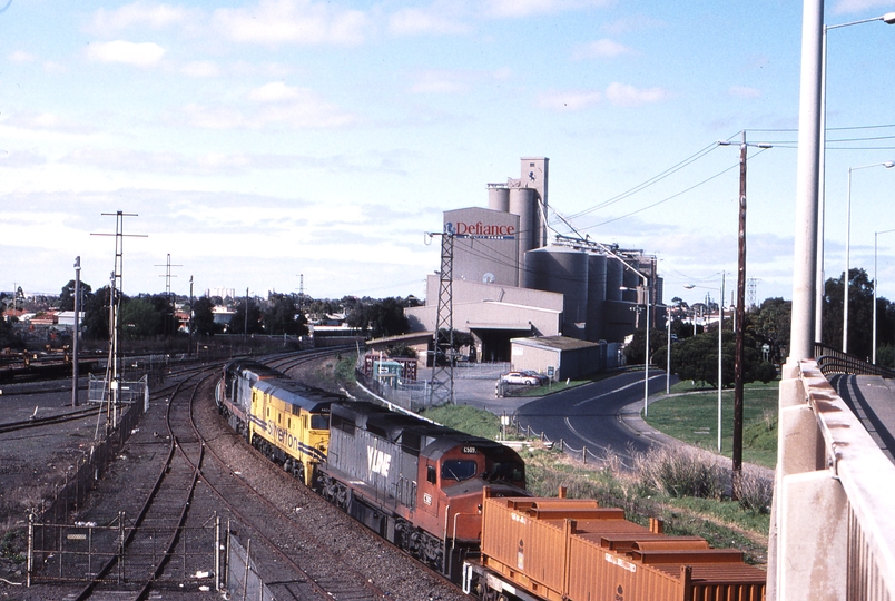 121141: Newport - Brooklyn Melbourne Road Overbridge 9804 Down Steel Train C 510 442s2 C 509
