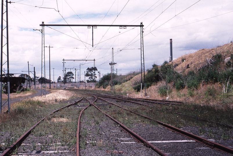 121299: Newport Workshops Garden Platform Looking towards Melbourne
