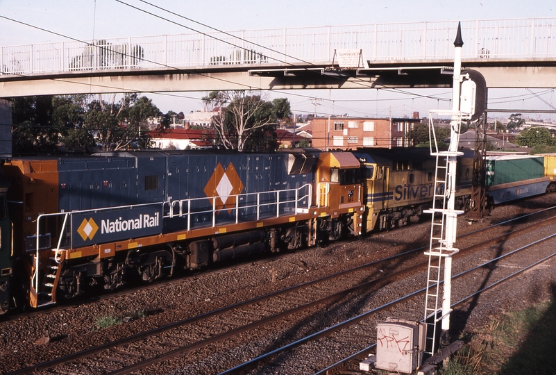 121911: West Footscray Junction 9701 Adelaide Superfreighter BL 28 NR 4 442s4
