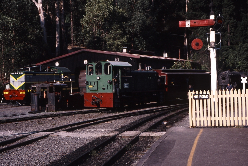 121946: Belgrave DH 59 and Up Work Train D 21