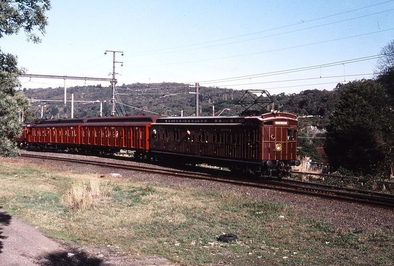 121949: Upper Ferntree Gully 7274 Up SteamRail Special 107 M leading