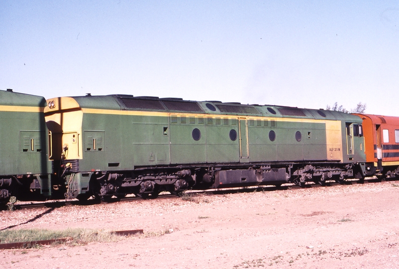 122716: Port Augusta 3MP9 SCT Train CLP 10 ALF 20 ALF 25
