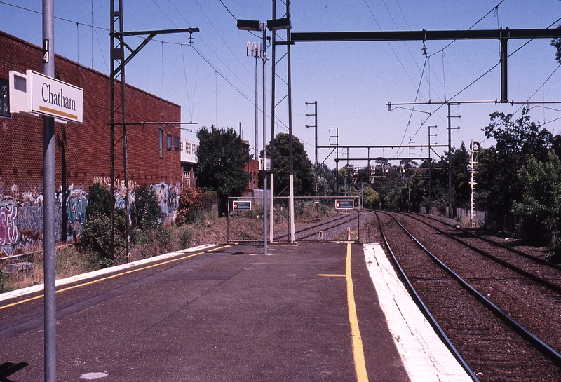 123006: Chatham looking towards Melbourne