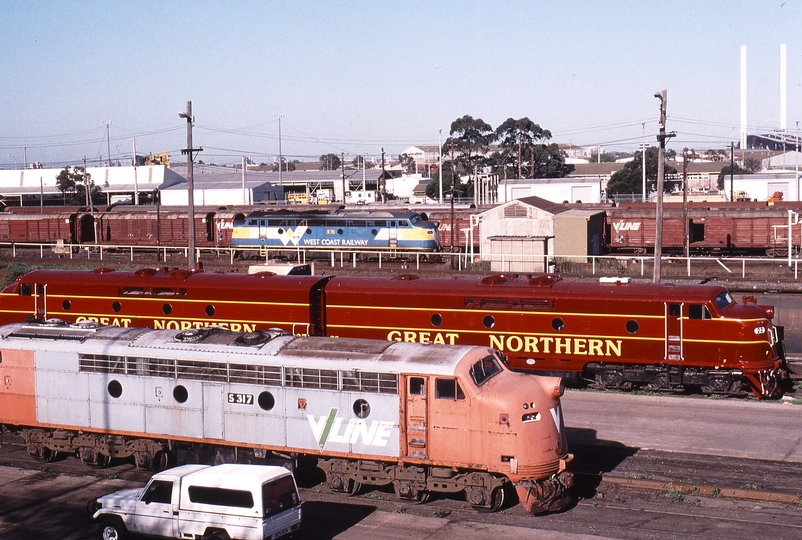 123664: GNRS Depot North Melbourne S 317 (bg), GM 27 GM 22 (sg), B 76 in backgound