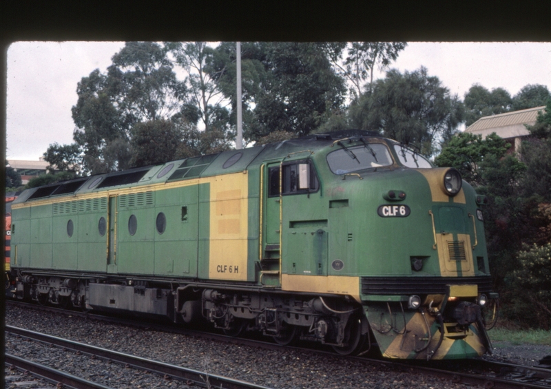123889: Mile End Yard opposite Adelaide Rail Passenger Terminal CLF 6 (CLP 14 ALF 23), shunting MP9 SCT Train