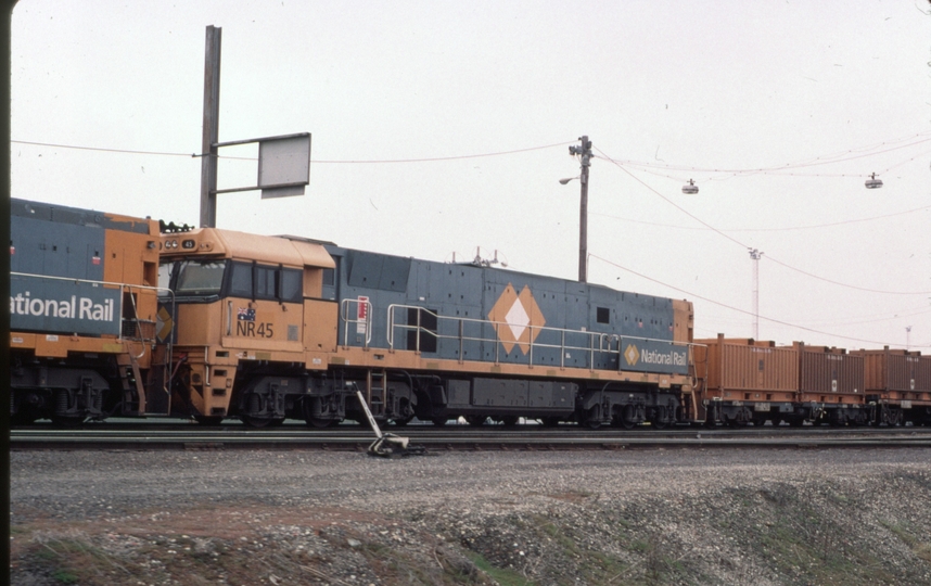 124055: Bogie Exchange Roads opposite National Rail Wagon Repair Facility (NR 89), NR 45 Down Steel Train to Adelaide