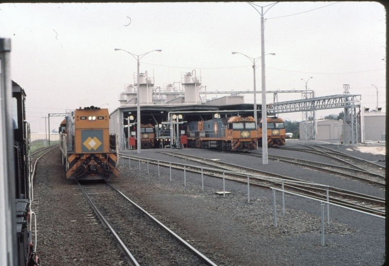 124058: South Dynon Junction National Rail Locomotive Facility National Rail Shunter NR 83 also NR 115 NR 99