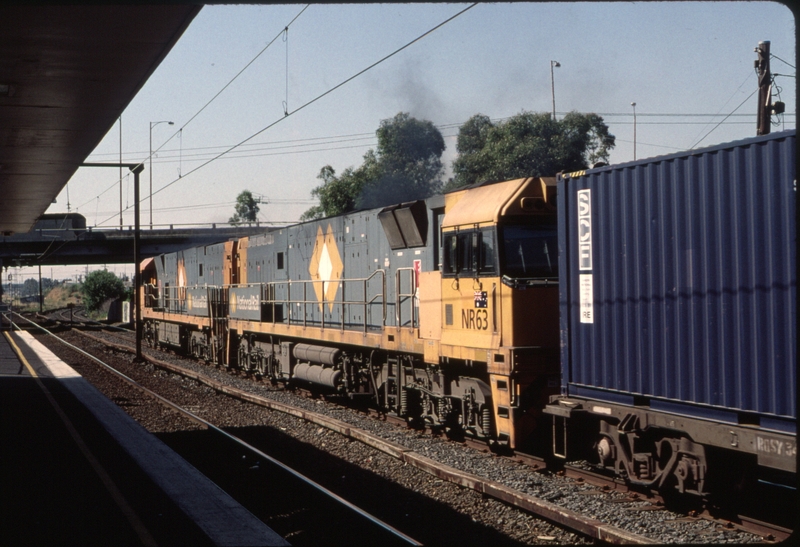 124390: Albion NR 67 NR 63 Down Sydney Superfreighter