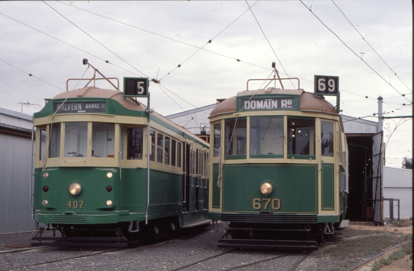 124458: Victorian Tramcar Preservation Association Haddon W2 407 W4 670