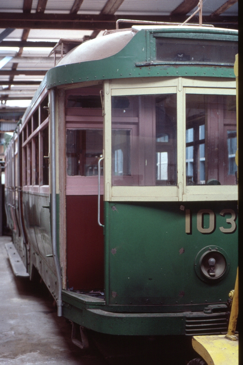 124468: Victorian Tramcar Preservation Association Haddon L 103