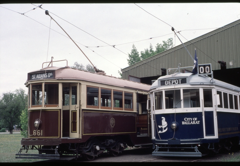 124484: Ballarat Tramway Museum W3 661 W4 671